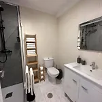 Go4portugal - Dinis - Luxe With Pool, Airco, Seaview With Two Balcony