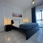 شقة Go4portugal - Dinis - Luxe With Pool, Airco, Seaview With Two Balcony *
