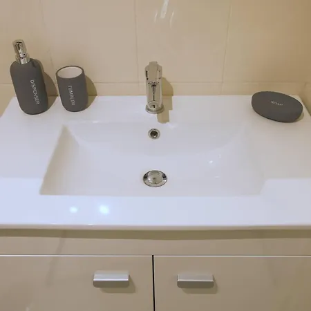 דירה Luxe With Pool, Airco, Seaview With Two Balcony - Go4portugal