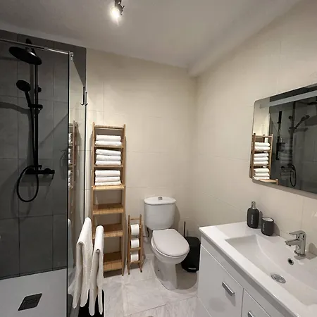 شقة Luxe With Pool, Airco, Seaview With Two Balcony - Go4portugal *